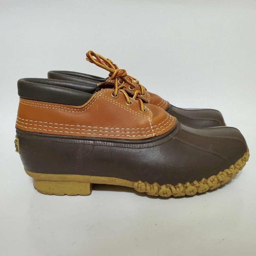 Vtg LL Bean Size 9 Maine Hunting Shoes Women Duck Low Boots Made In USA Laces